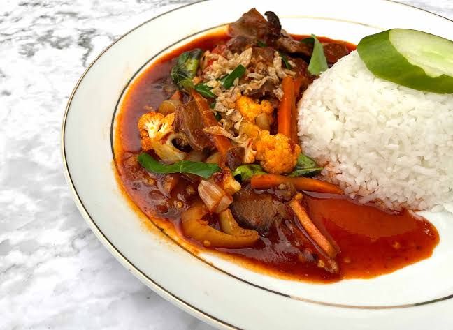 Nasi Daging Masak Paprik