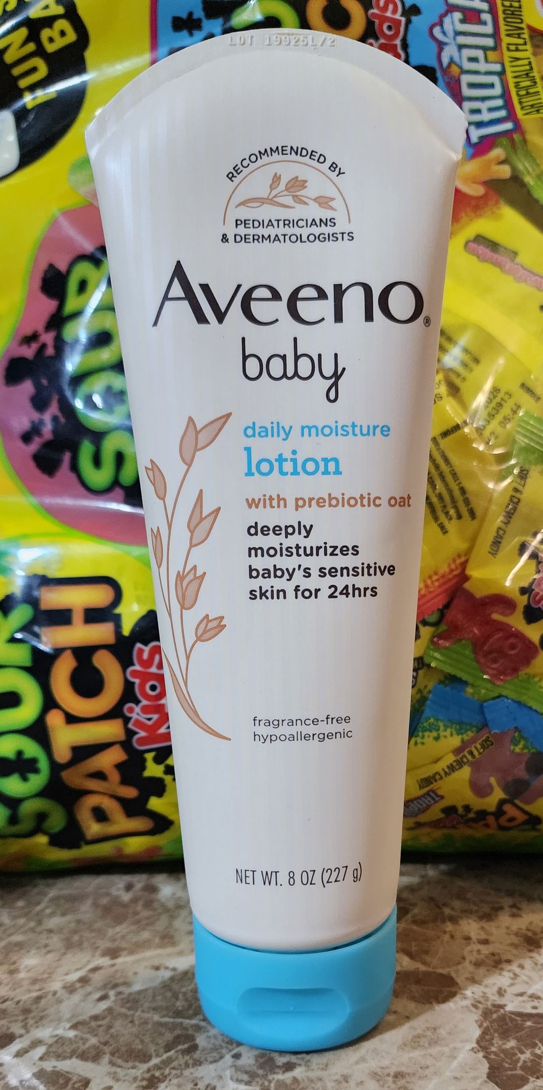 Aveeno baby daily moisture lotion with prebiotic oats 8 oz