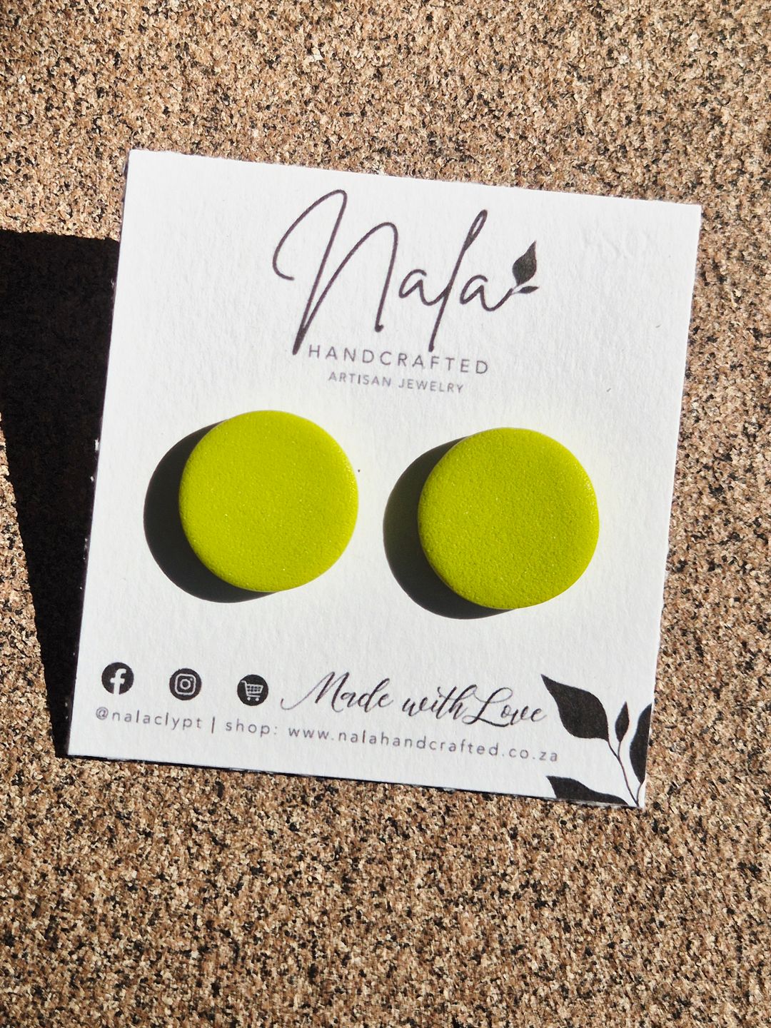 Chartreuse midi stud