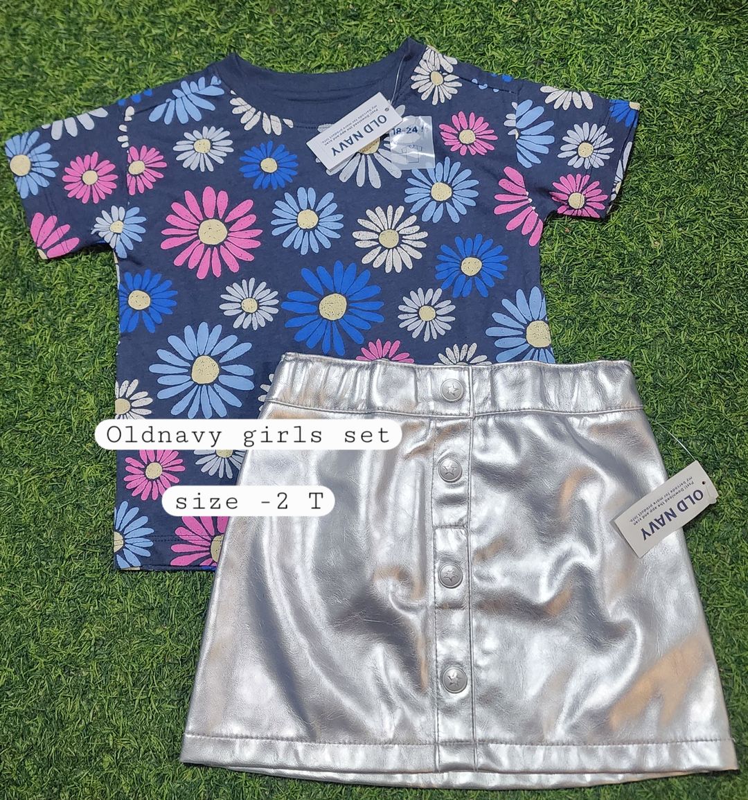 Oldnavy little girls set size 2 years 
