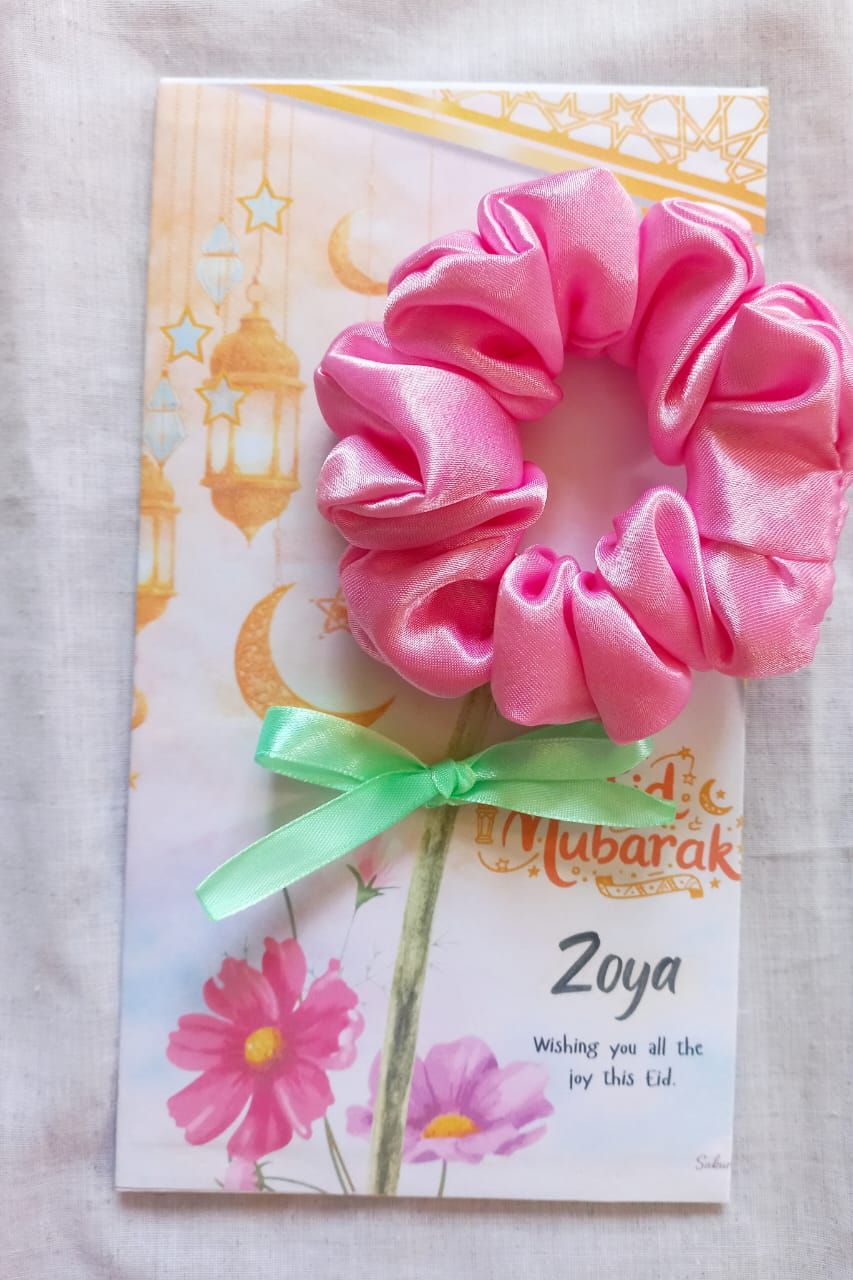 🌙 Eid Personalized Envelope – Scrunchie & Bow Edition 🌸