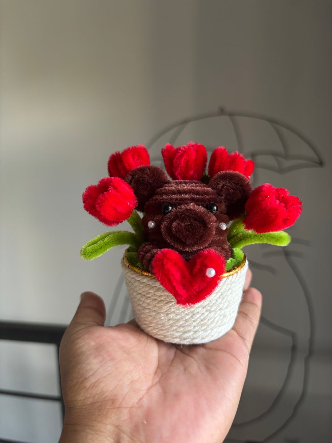 Teddy tulips flower pot