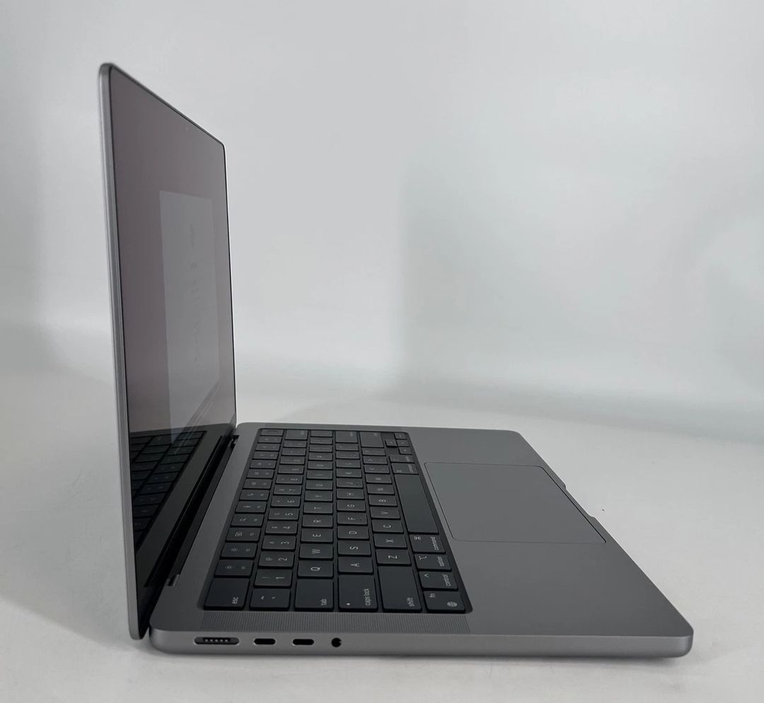 Macbook Pro M3 (2023)