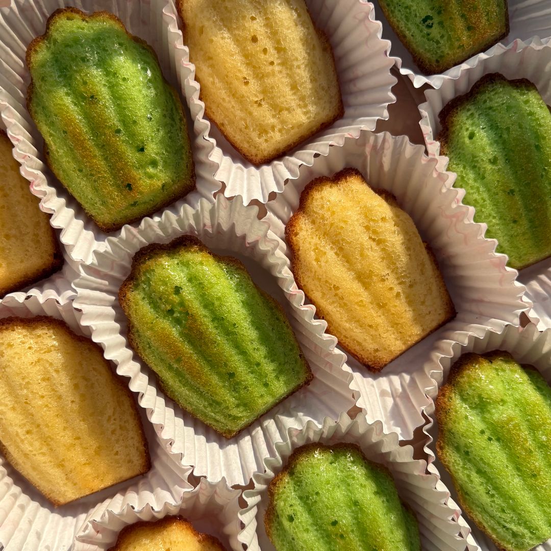 Duo Madeleines (Pandan & Classic)