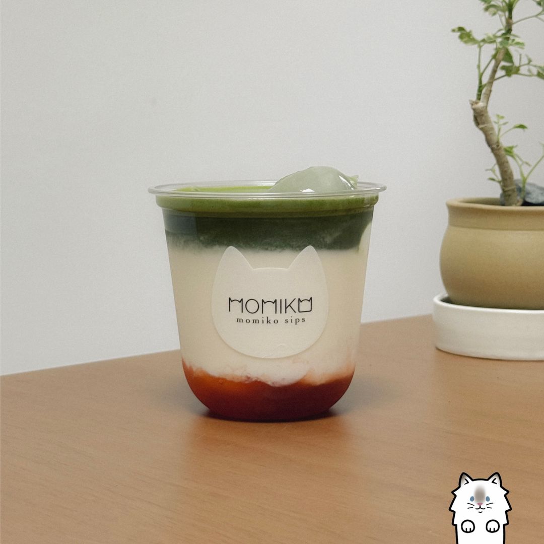 iced strawberry matcha latte