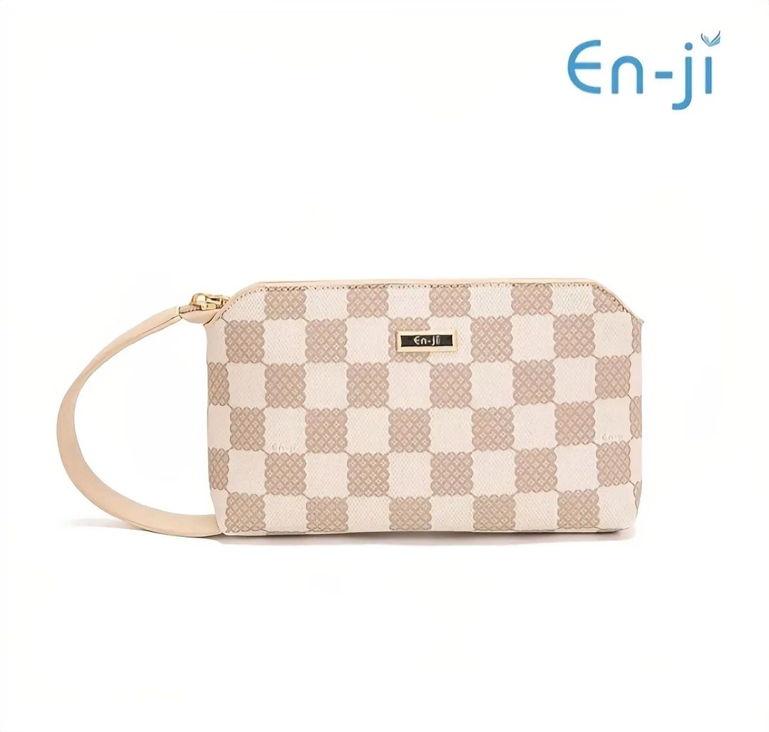 En-ji Yunbi-Cream Pouch wanita