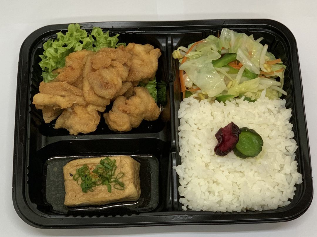 T005 Tori Karaage Bento　とり唐揚げ弁当