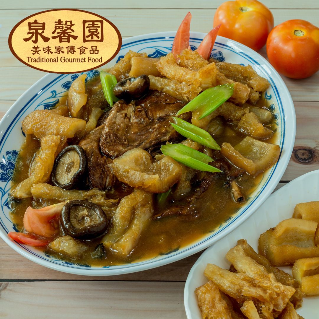 Braised Sea Cucumber with Duck 海参扒鸭