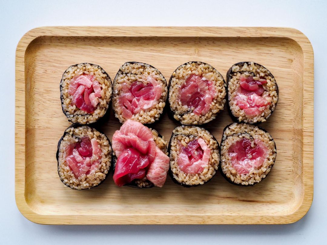 Assorted Tuna Maki (Small-8 pieces)