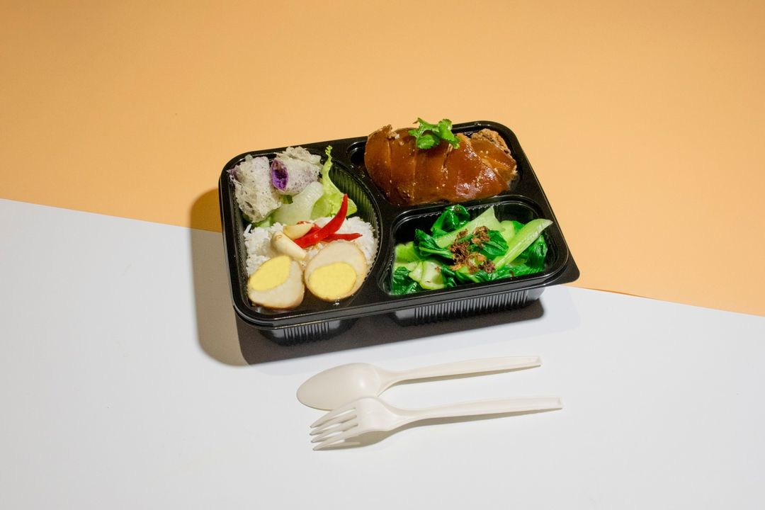 Mario's Celebrity Pork Leg Rice Bento