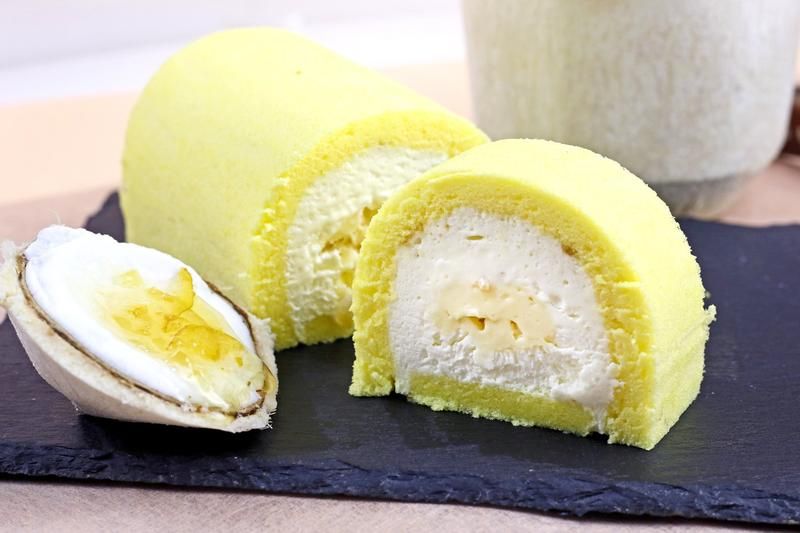 Yuzu Coconut Roll Cake