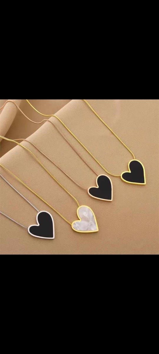 Collier en coeur pour femme 