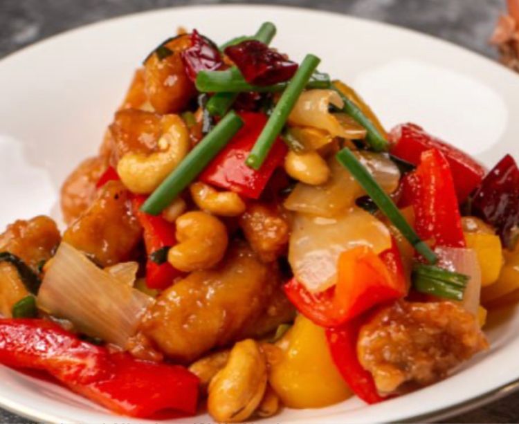 Cashew nuts chicken 