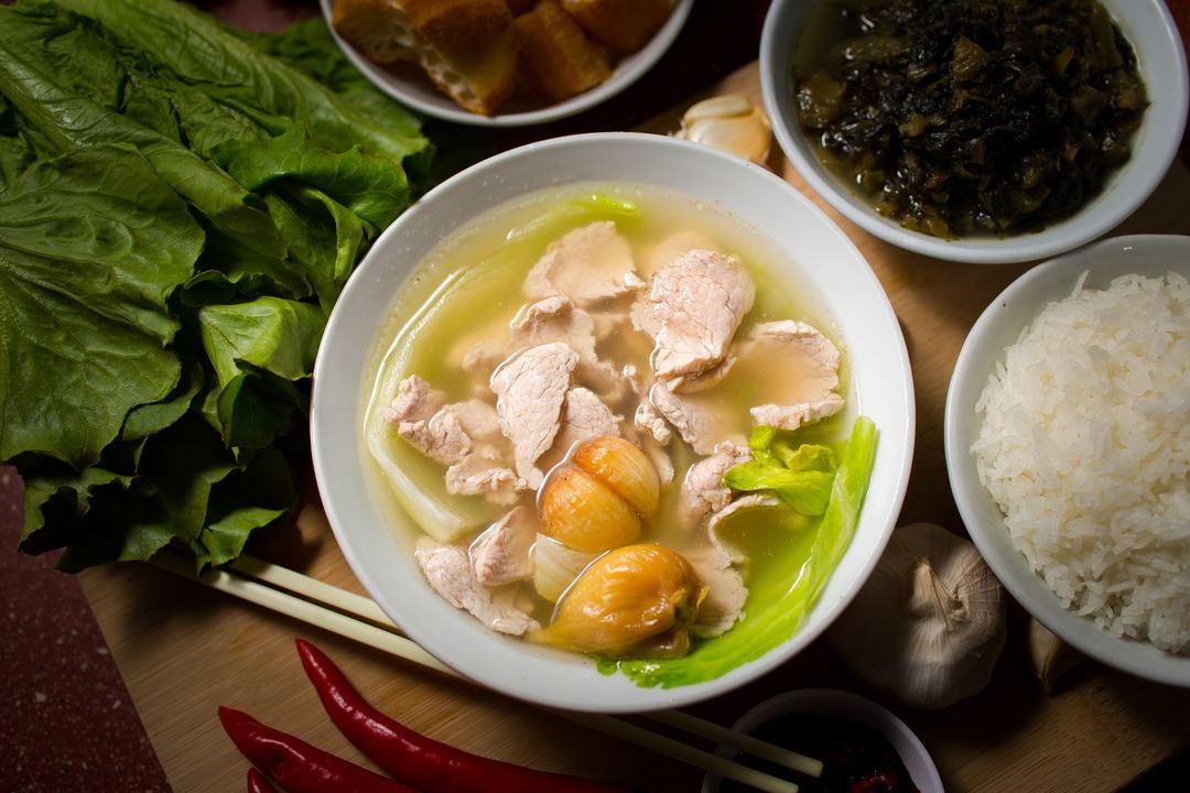 C6 - Pork Tenderloin Soup 腰肉汤