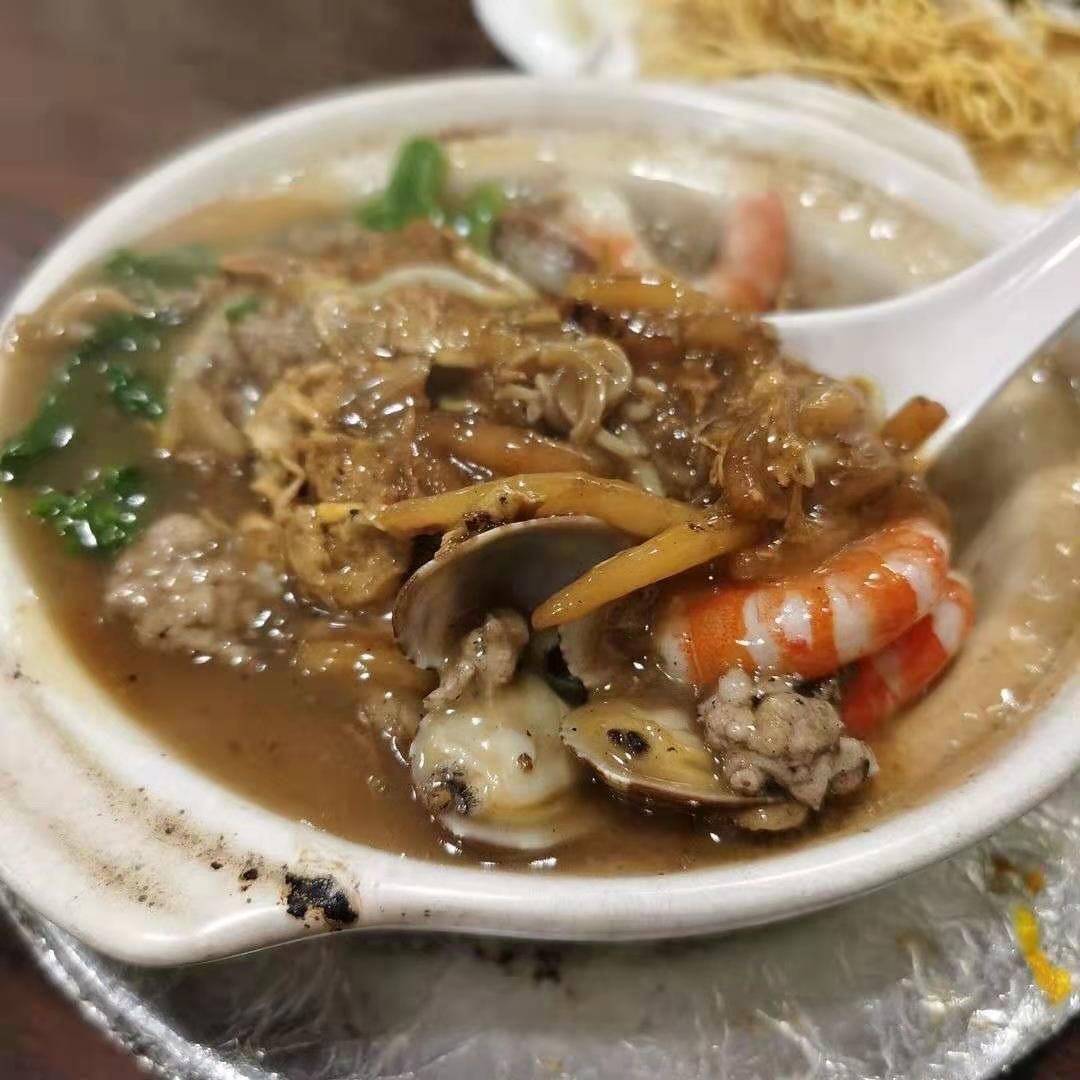 Claypot Mee Tai Mak 沙煲米台目