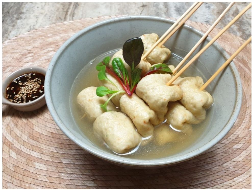 1Fish Cake Skewers 어묵꼬치 