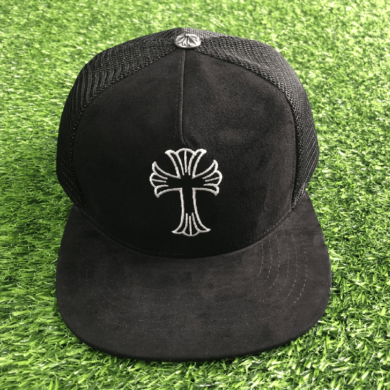 CH CROSS SUEDE FLAT PEAK