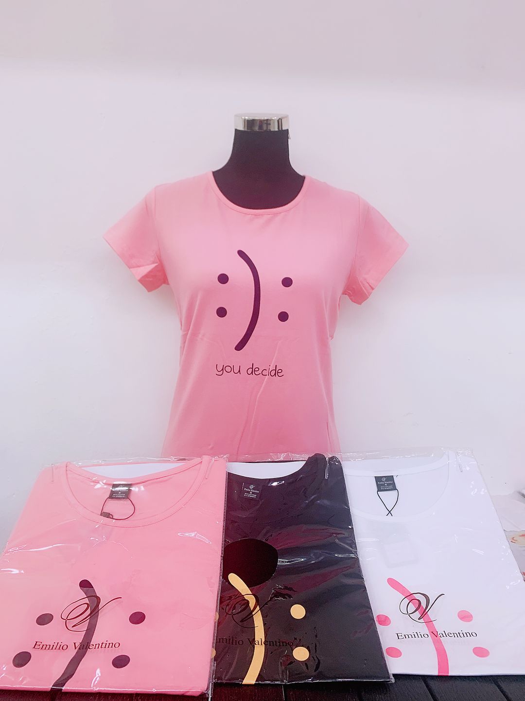 Ladies Graphic Tee (Smile)