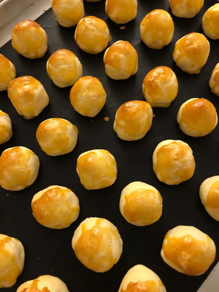 Pineapple Spheres