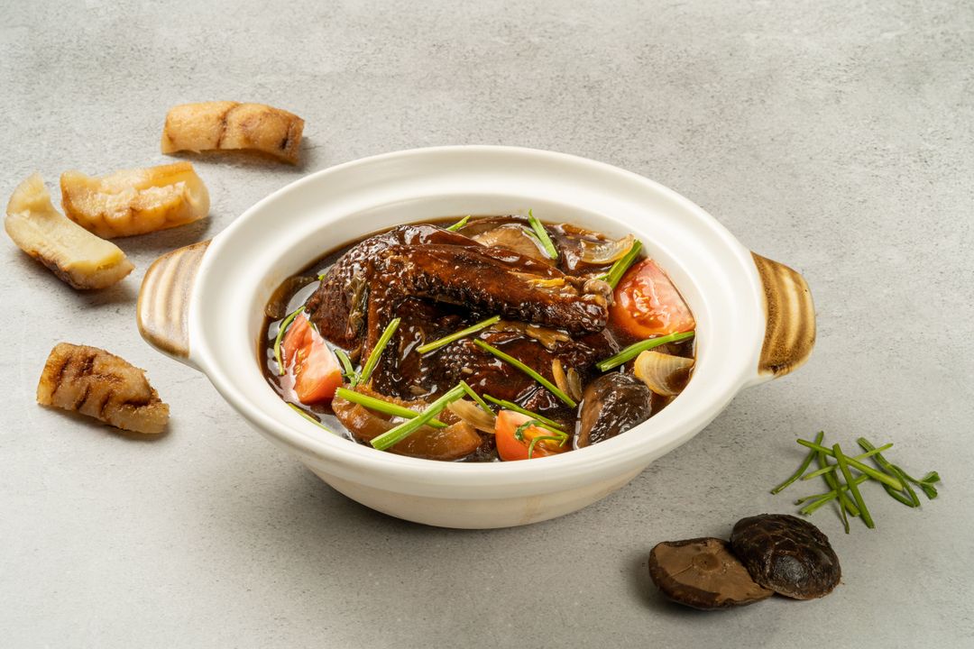 Braised Duck with Sea Cucumber
