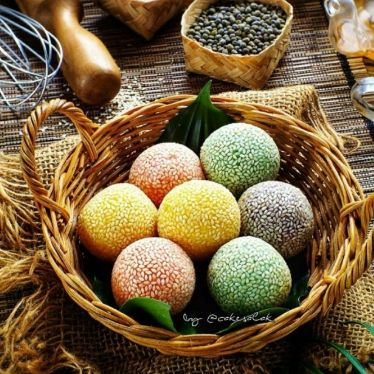 Onde-Onde Rainbow Anti Kempes SalaKilo