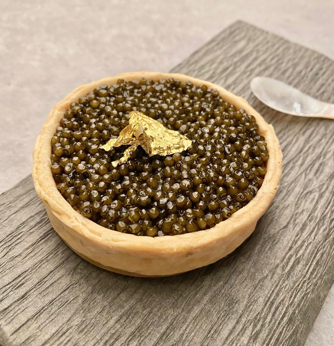 Caviar Tart (1-2 persons)