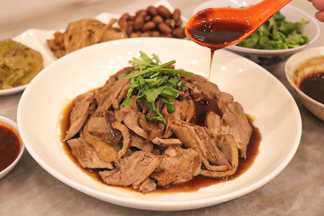 Braised Duck Meat 鸭肉