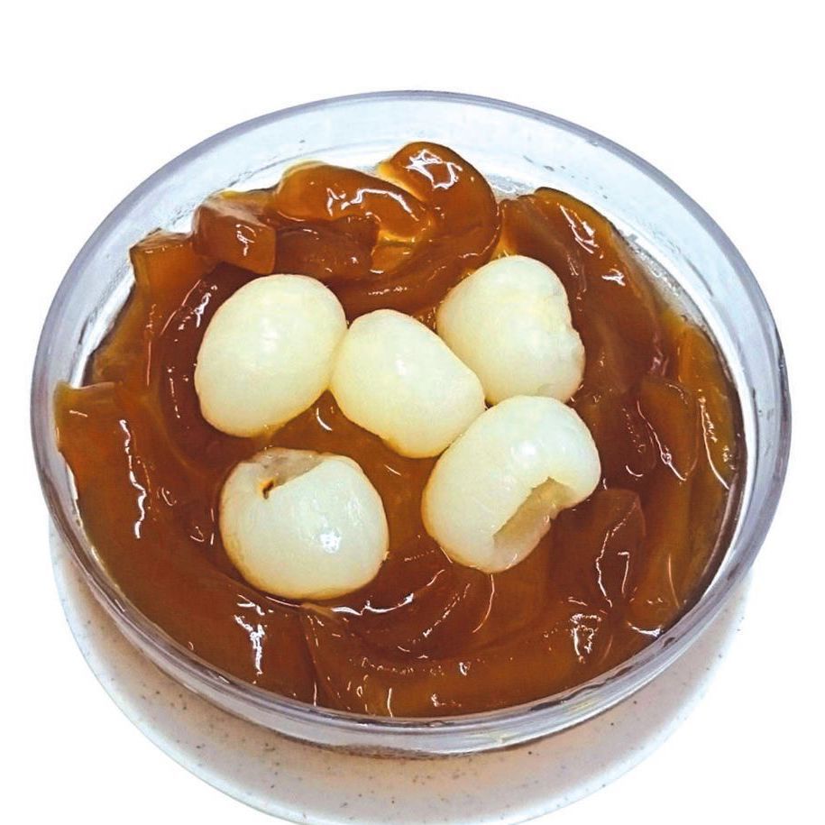 Longan with Sea Coconut 龙眼海底椰