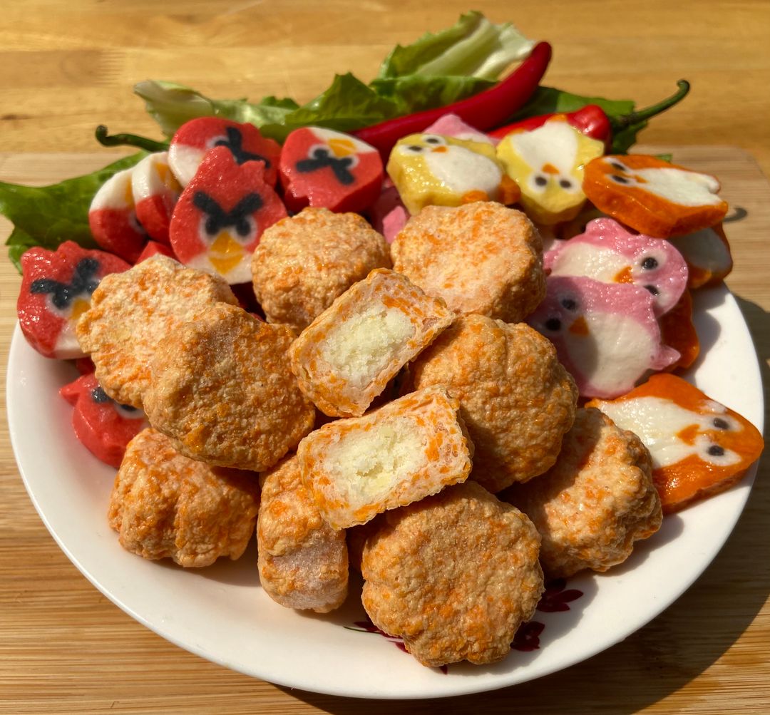 Salmon Ball with Cheese (芝士三文鱼丸)