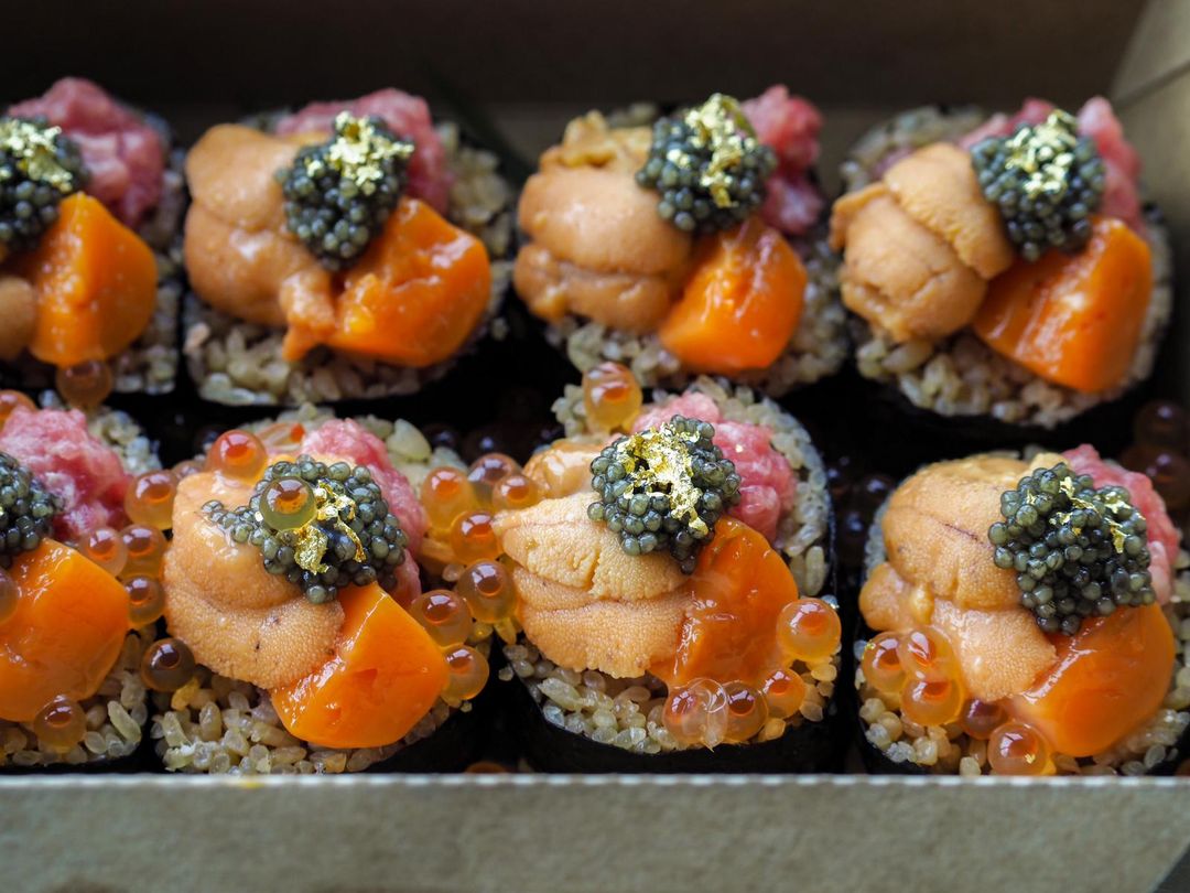 Caecilia Roll (8 pieces)
