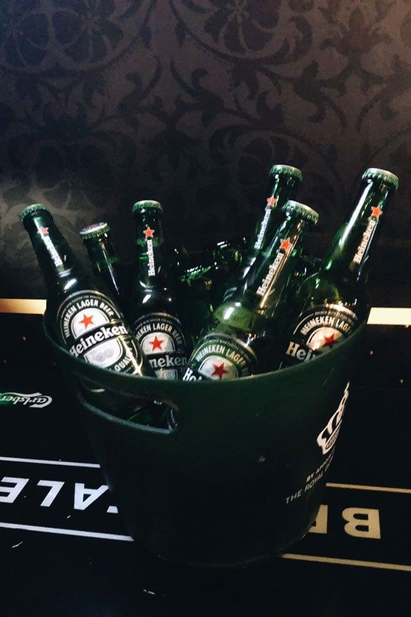 HEINEKEN (5 Bottles)