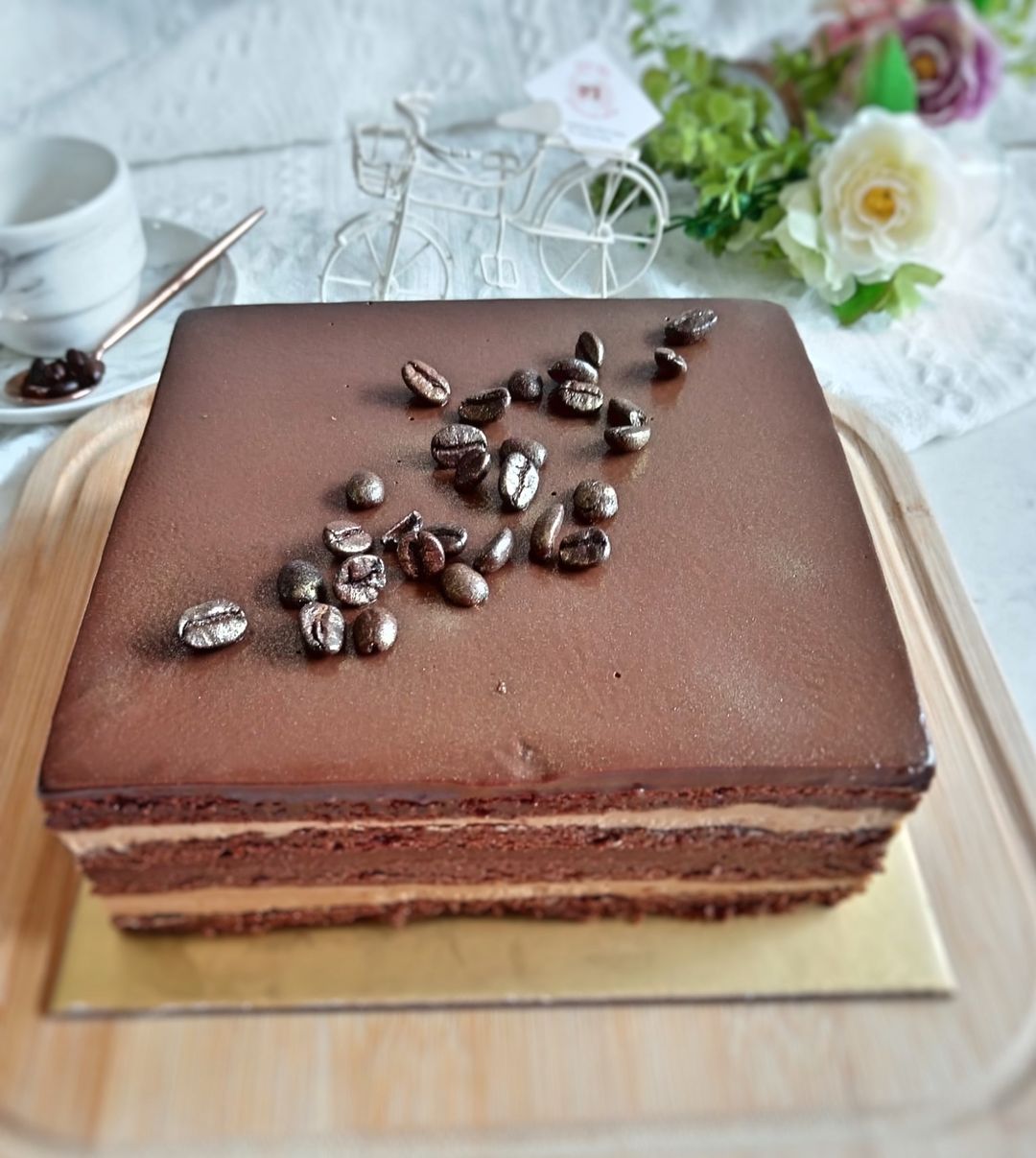 6” Flourless Coffee Cake
