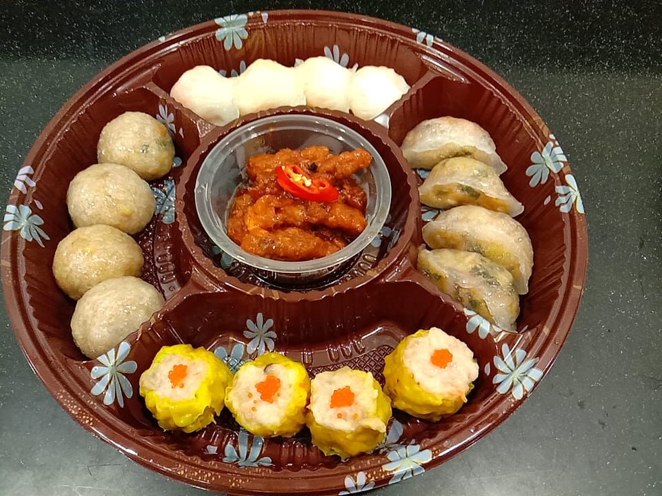Swatow Freshly Hand Made Dim Sum Platter C $38.80+ (3 - 4 persons) 精美手工点心拼盘 C