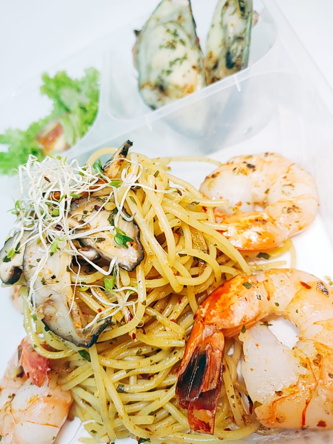 Prawn Aglio Olio Bento