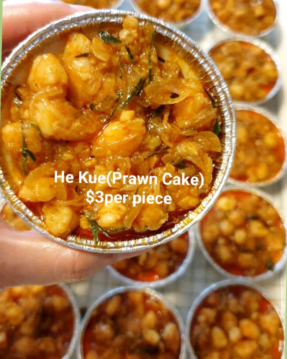He Kue (Prawns Cake)