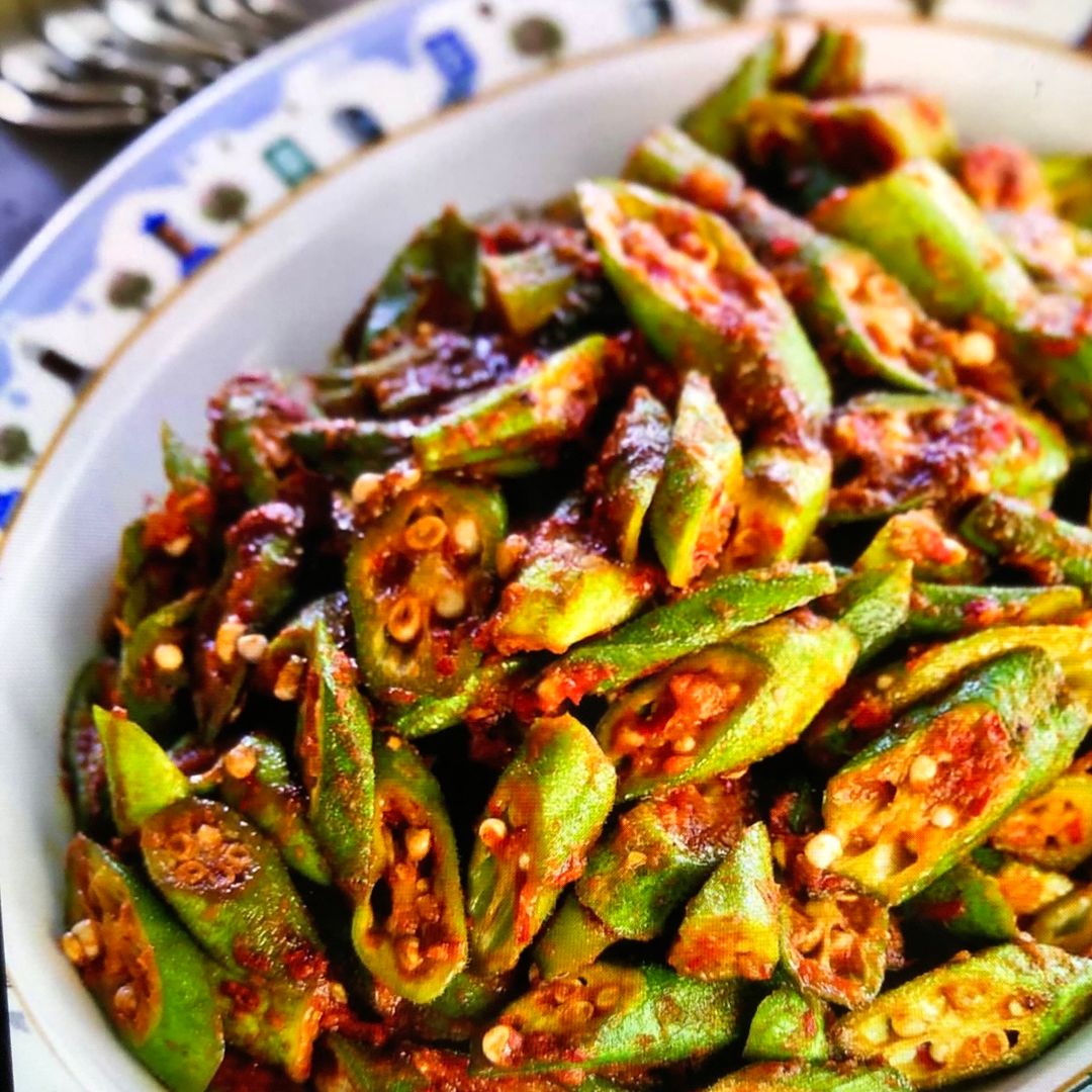 Stir-fried Lady Finger in Sambal Sauce 參巴辣椒羊角豆