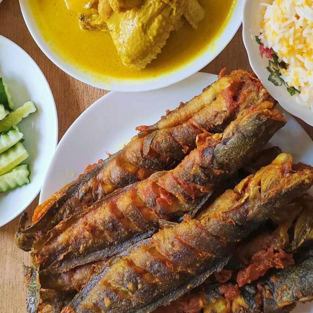 Set Nasi Kandar - Ikan Keli Goreng