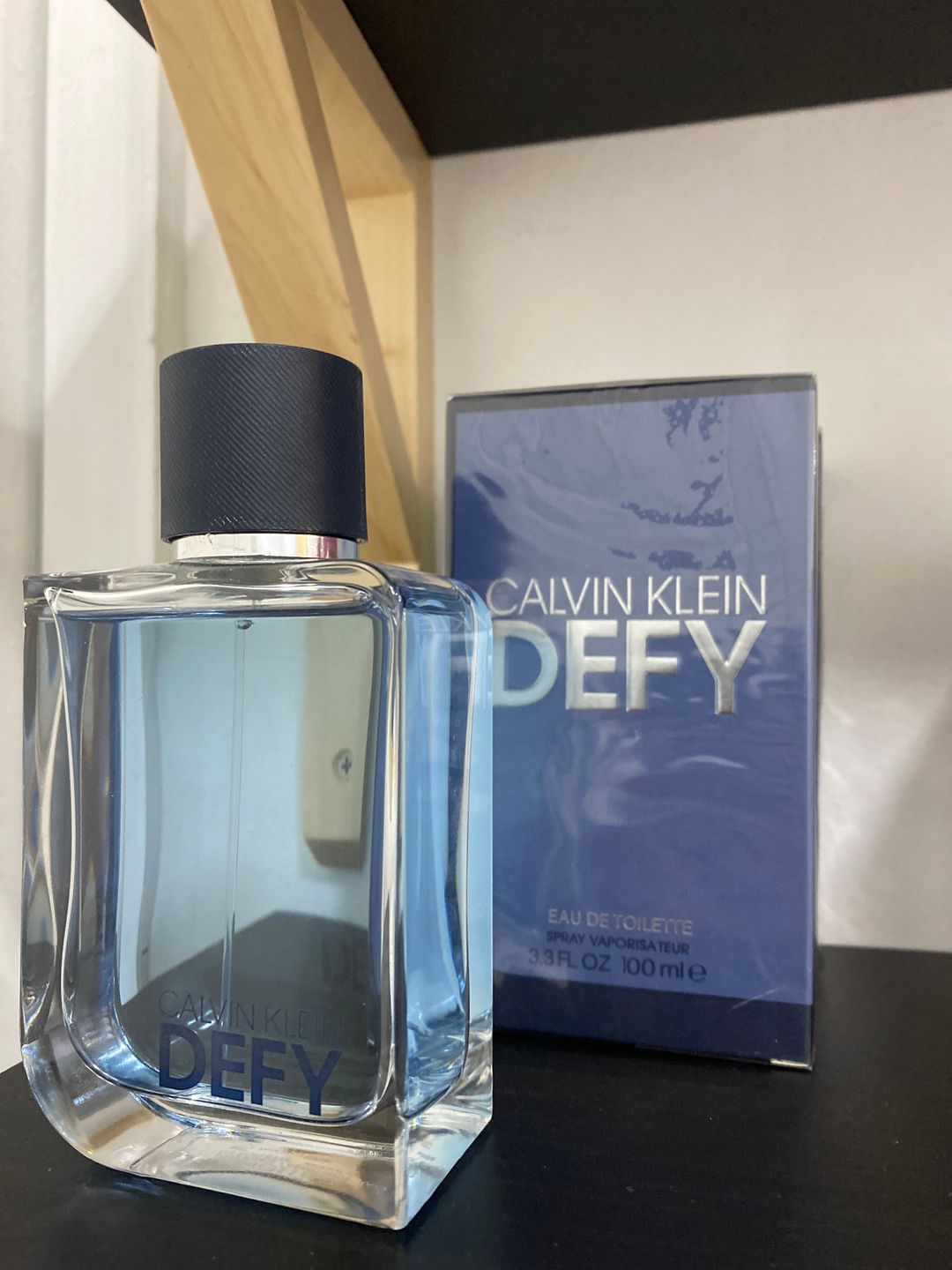 Calvin Klein DEFY