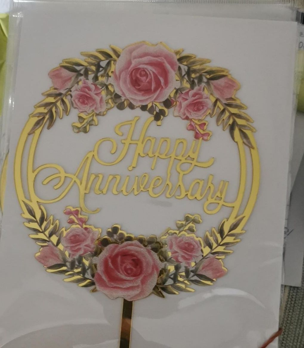 "Happy Anniversary" cake topper