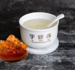 Bird Nest (Peach Blossom Jelly) 燕窝 桃胶