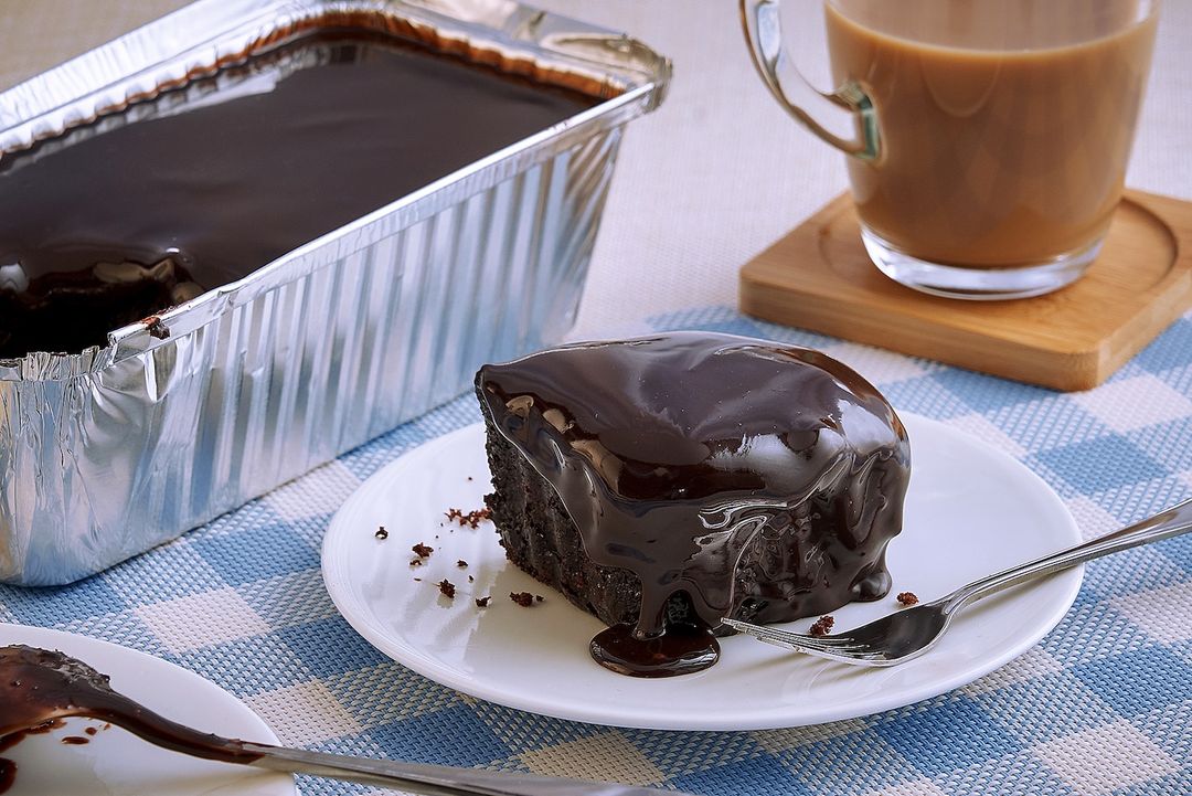 Super Moist Chocolate Cake