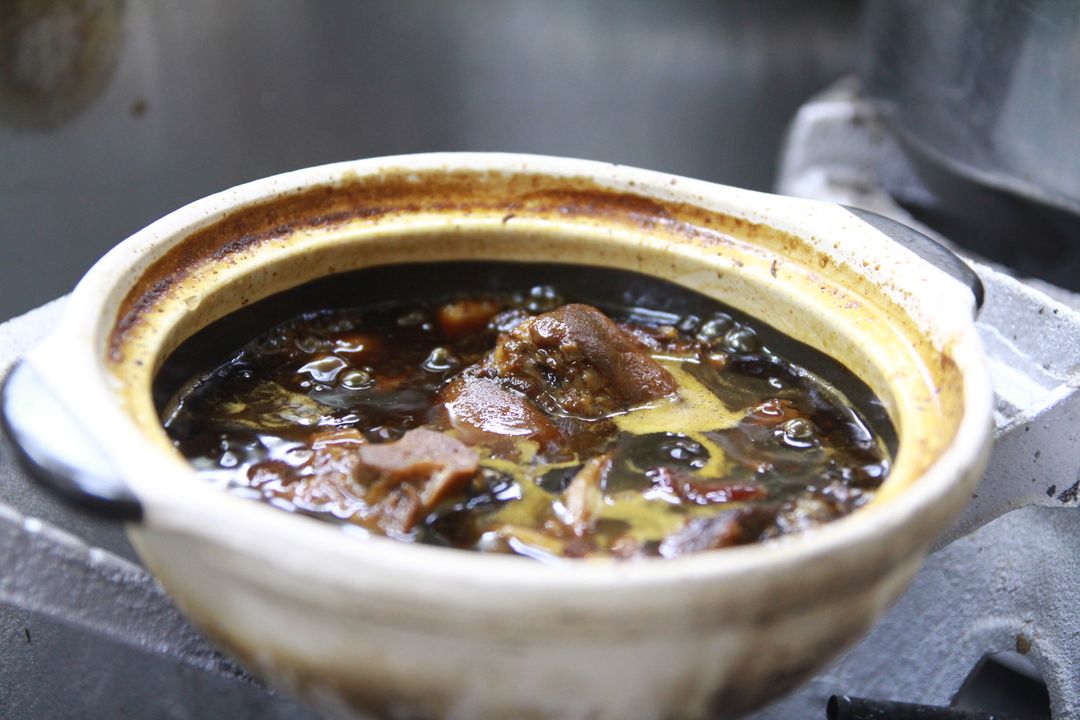 猪脚醋 Black Vinegar pork knuckles
