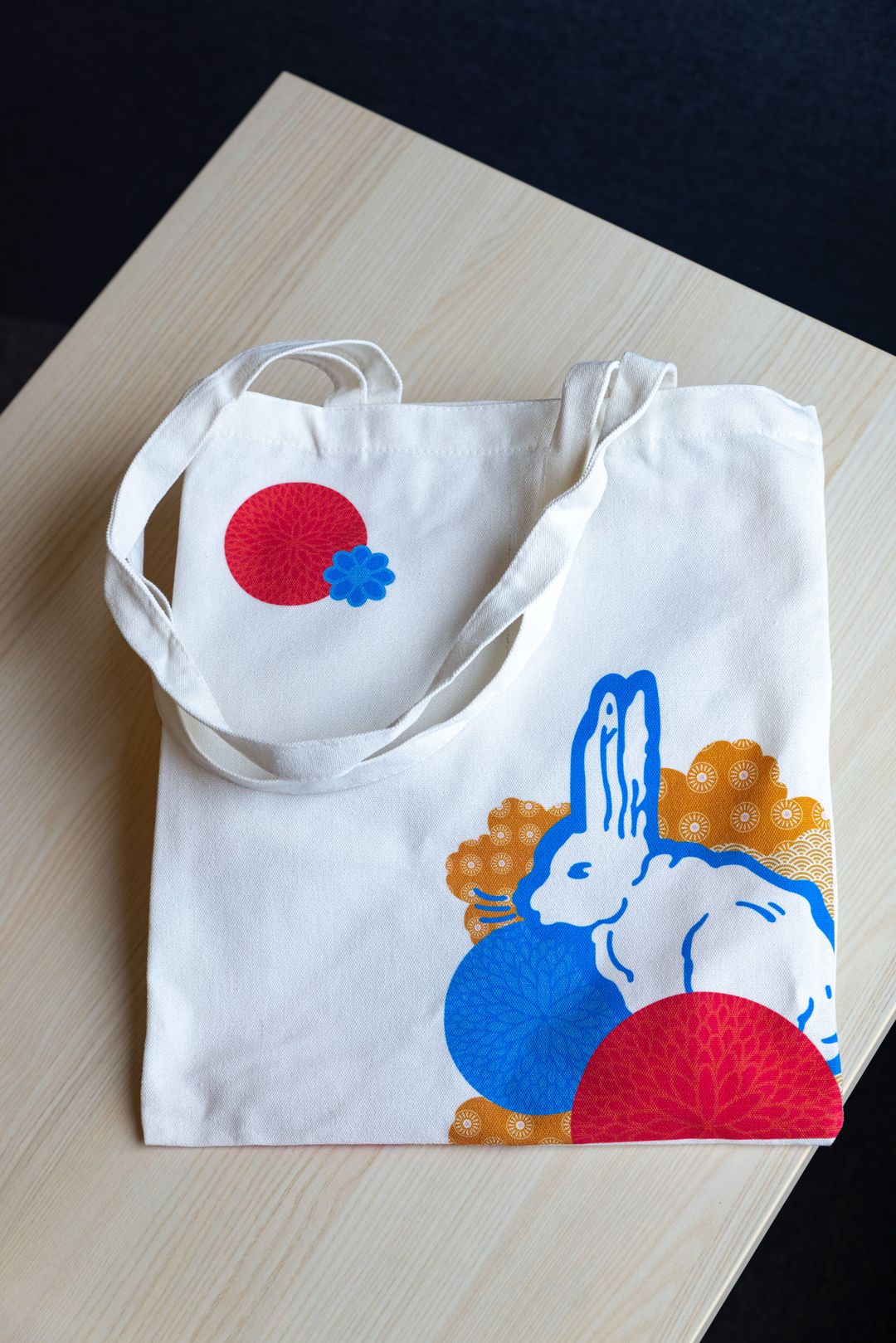 White Rabbit Canvas Bag (Flower)