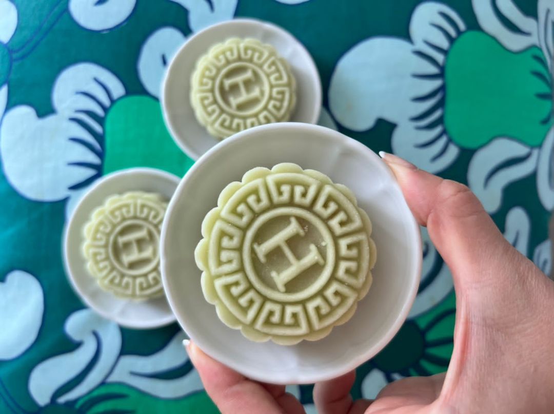 Snowskin Mooncake - Pandan Lotus only
