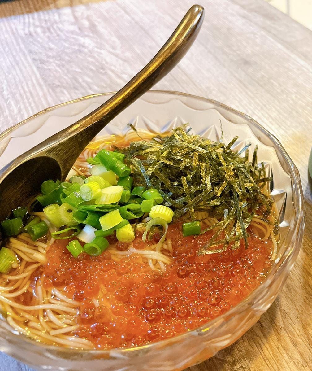 Truffle-flavored Somen noodle with Ikura トリュフ風味のイクラ素麺