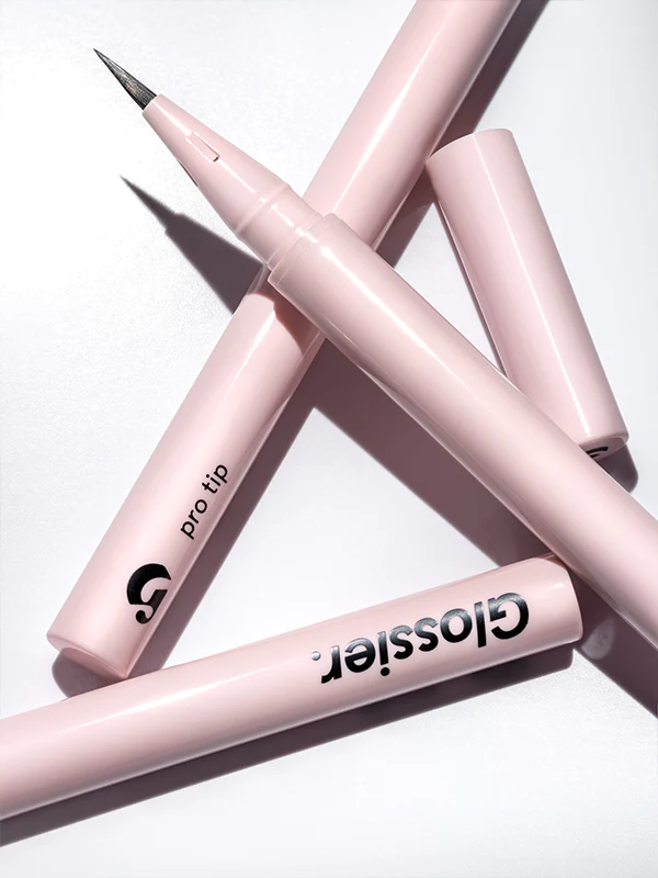 Glossier Pro Tip Long-Wearing Liquid Eyeliner Pen 0.48g