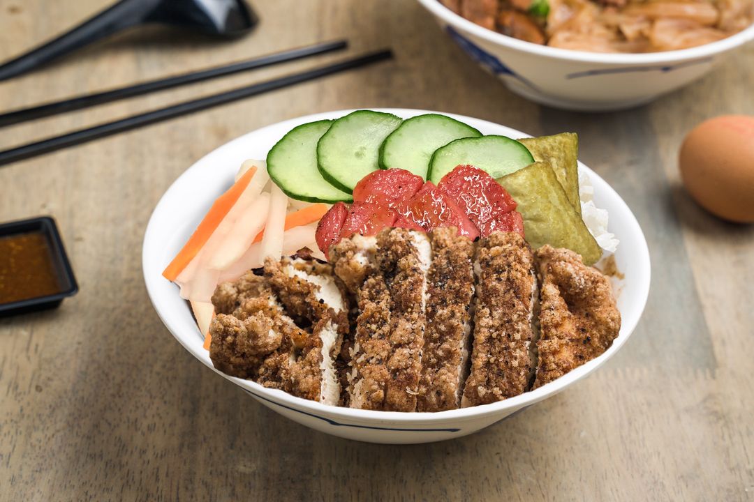 Fried Chicken Steak Rice Bowl 炸鸡排饭 🐔