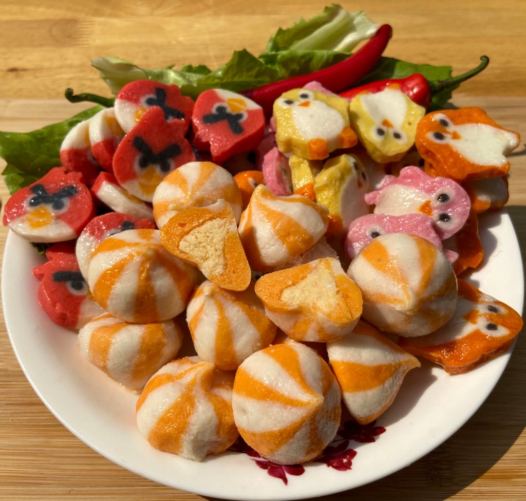 Fishball with Seafood Soup (海鲜汤包)