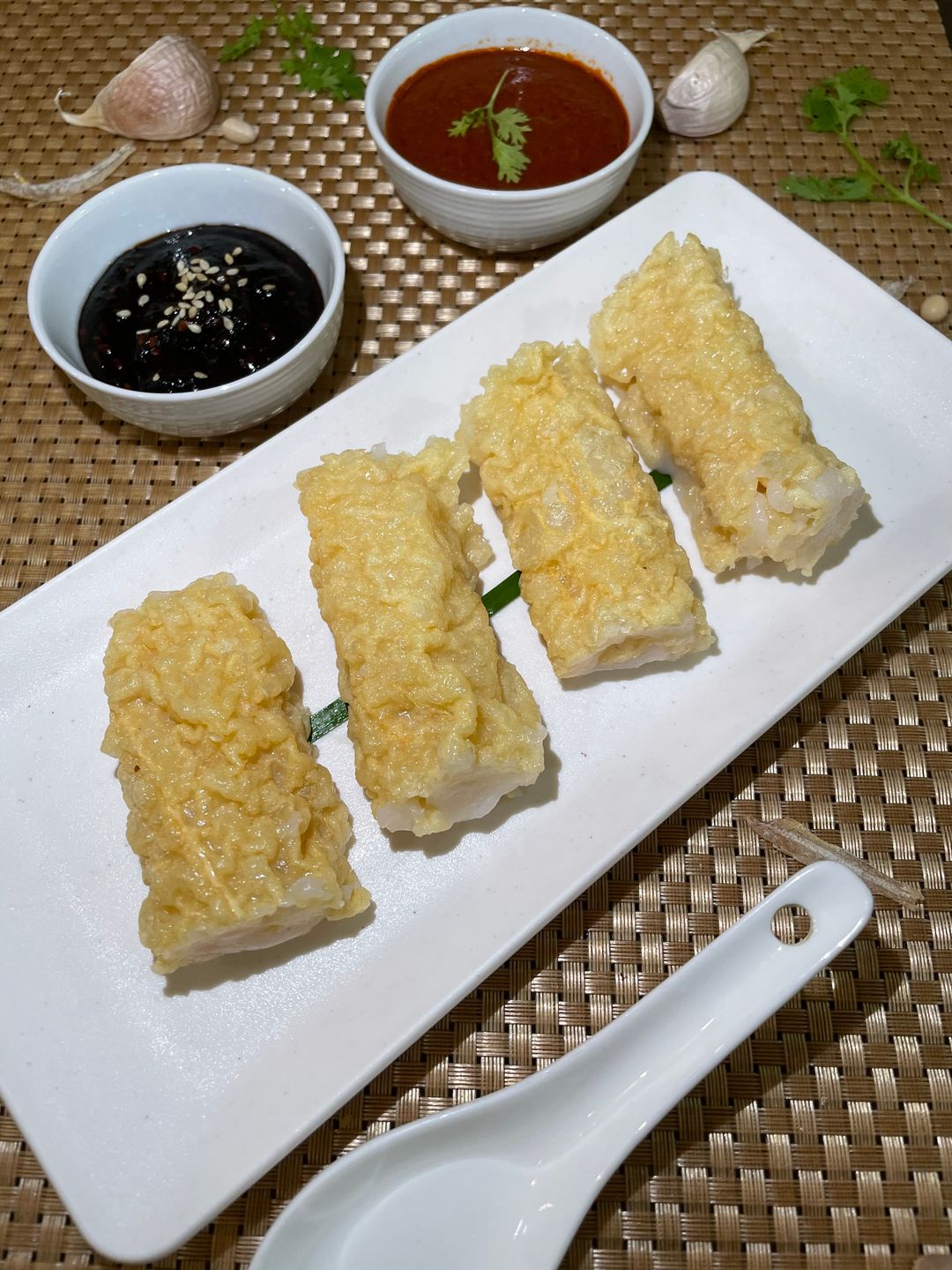 Tau Kee Roll w/ Fish Paste