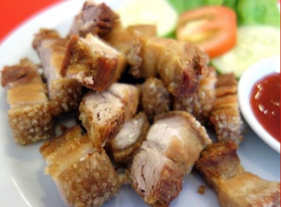 Roast pork with garlic 